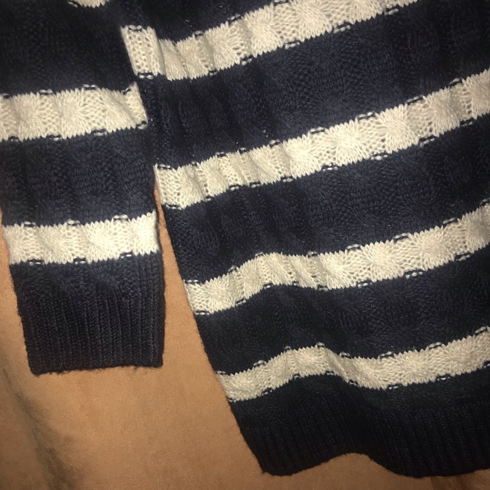 Charlotte Russe Crew Neck Striped Sweater Tunic - Picture 4 of 6
